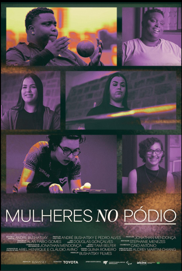 Cartaz de Mulheres no Podio